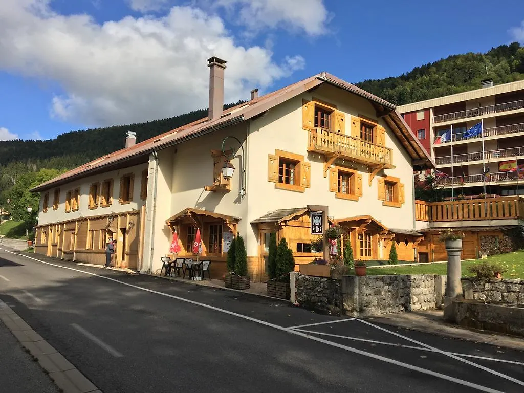 Relais Mont Jura Adults Only Bed and Breakfast Lélex Bed & Breakfast
