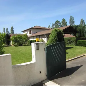 Parc De La Charmille Saint-Étienne-sur-Reyssouze